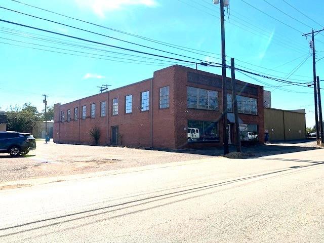 108 E Larkin Street, Athens, TX 75751 108 E Larkin Street, Athens, TX 75751