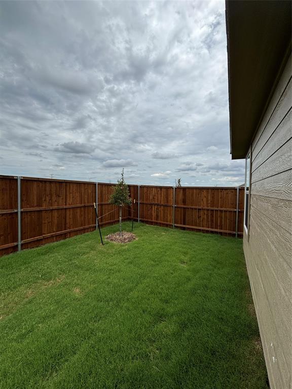 617 Finch Circle, Princeton, TX 75407
