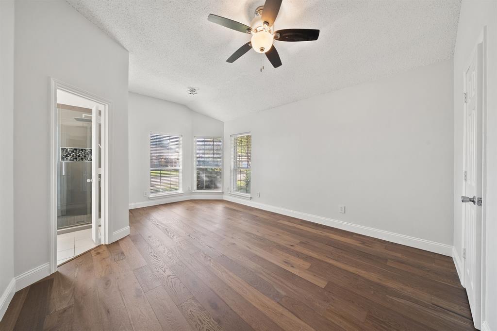 Large primary bedroom