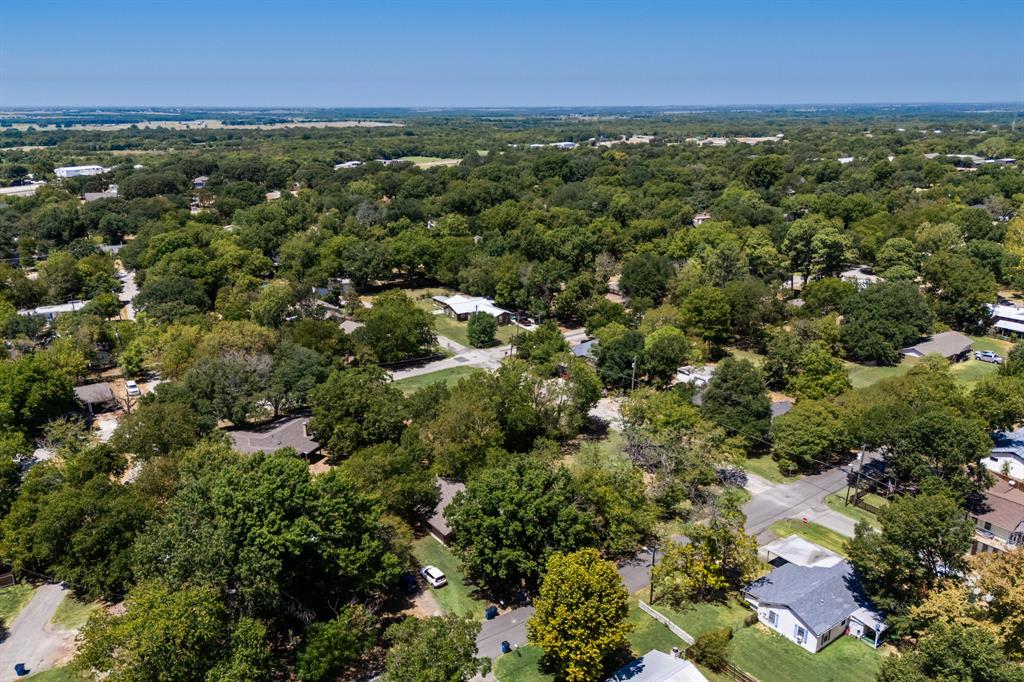 1702 S Clay Street, Kaufman, TX 75142
