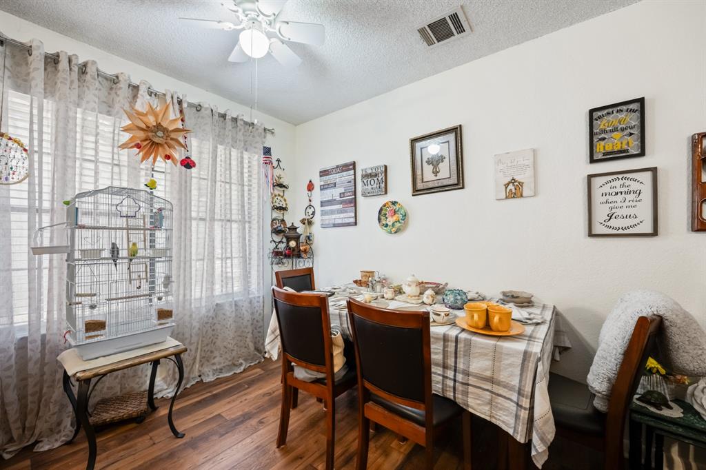 1702 S Clay Street, Kaufman, TX 75142