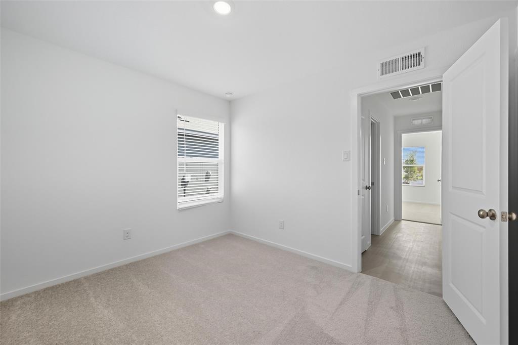 638 Montclair Avenue, Princeton, TX 75407