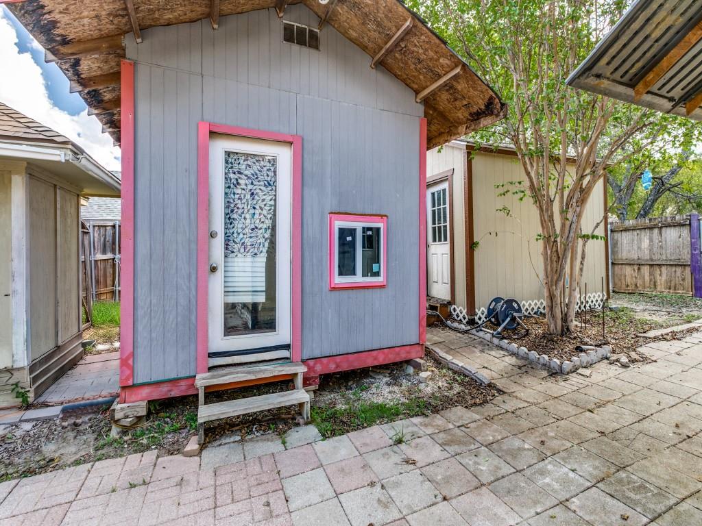 3617 Bluegrass Drive, Grand Prairie, TX 75052