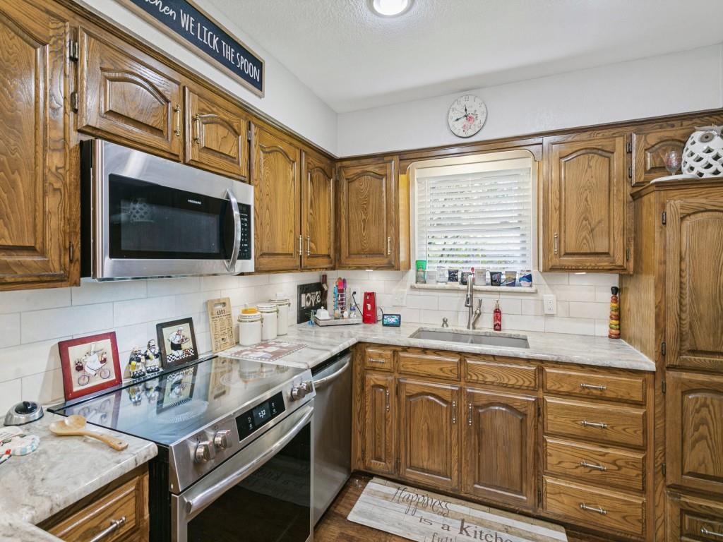 3617 Bluegrass Drive, Grand Prairie, TX 75052