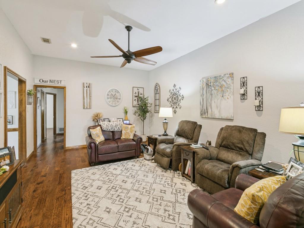 3617 Bluegrass Drive, Grand Prairie, TX 75052 3617 Bluegrass Drive, Grand Prairie, TX 75052