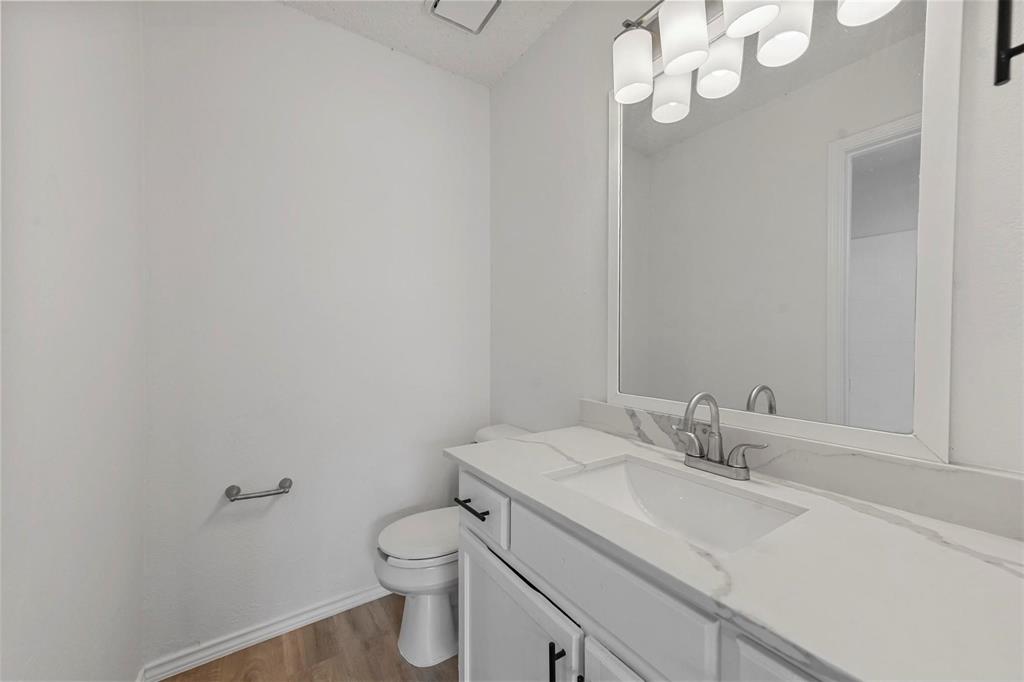 2608 Isbella Drive, Grand Prairie, TX 75052