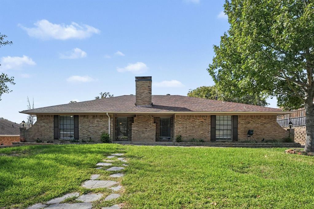 1813 E Terrace Street, Grand Prairie, TX 75050