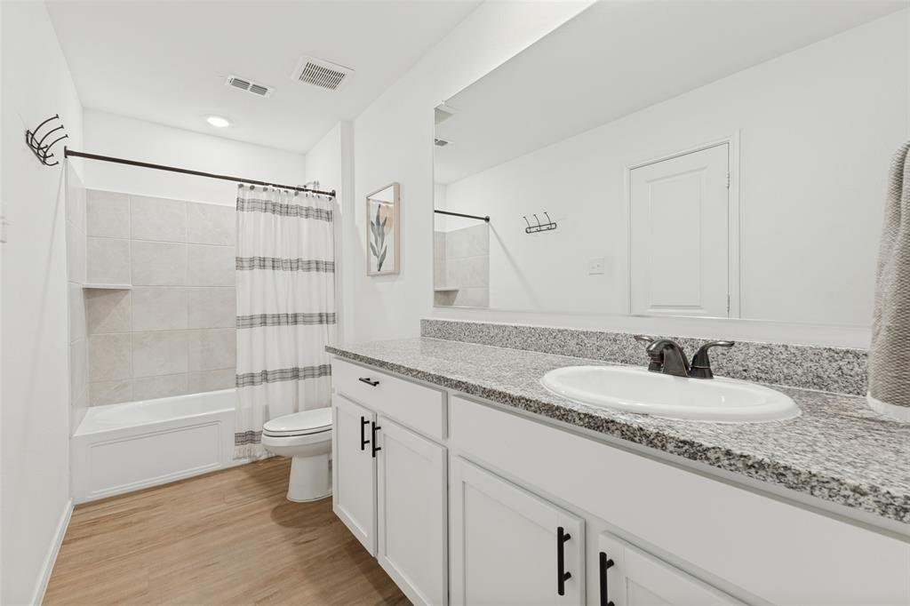 402 Mahogany Grove Lane, Princeton, TX 75407