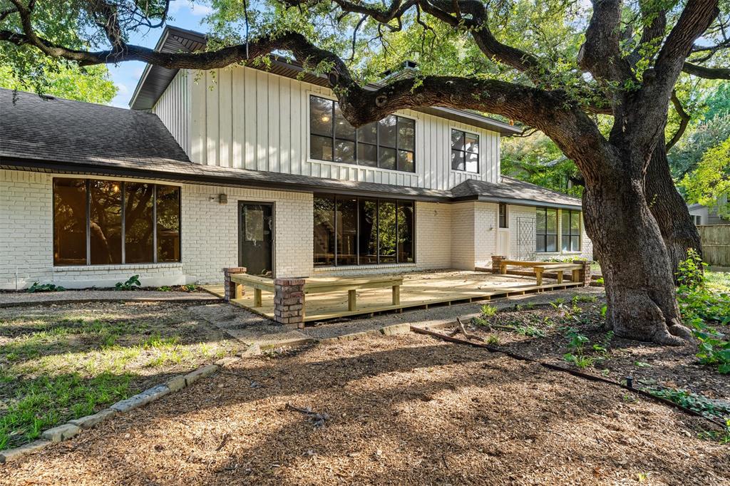 5015 Meadow Wood Drive, Waco, TX 76710