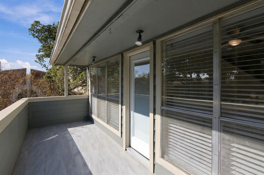 700 Bel Aire Crest, Irving, TX 75061