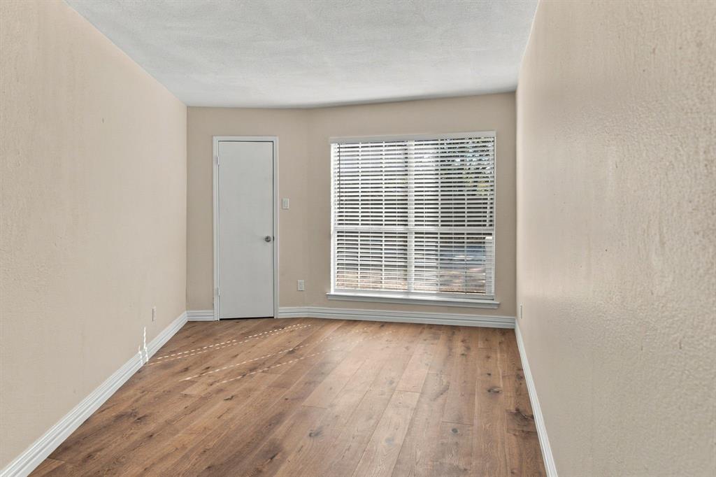 700 Bel Aire Crest, Irving, TX 75061