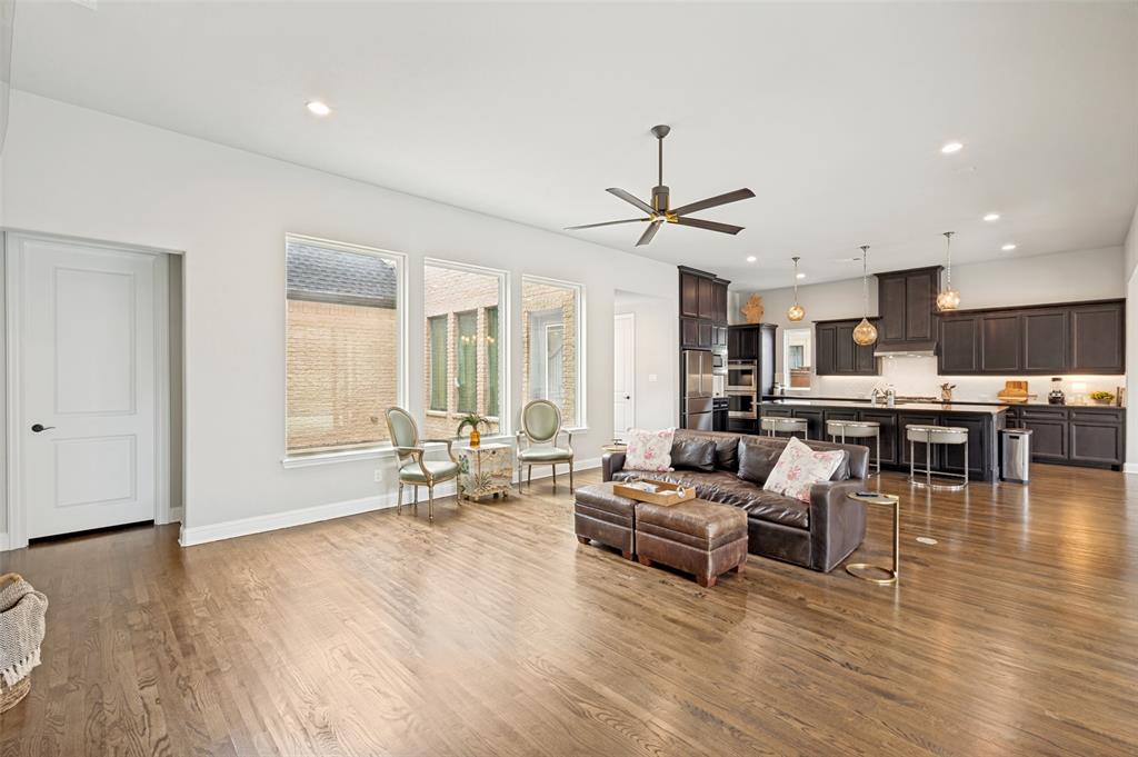 The views in this open plan are incredible from every angle.