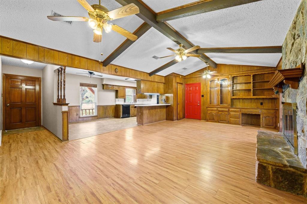 1006 S Clark Road, Cedar Hill, TX 75104