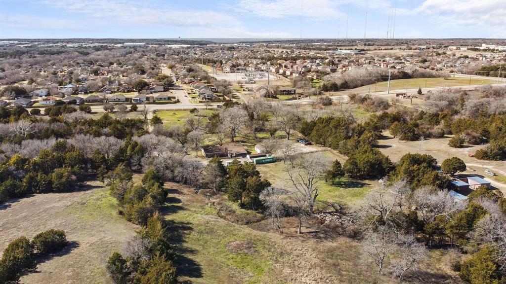 1006 S Clark Road, Cedar Hill, TX 75104