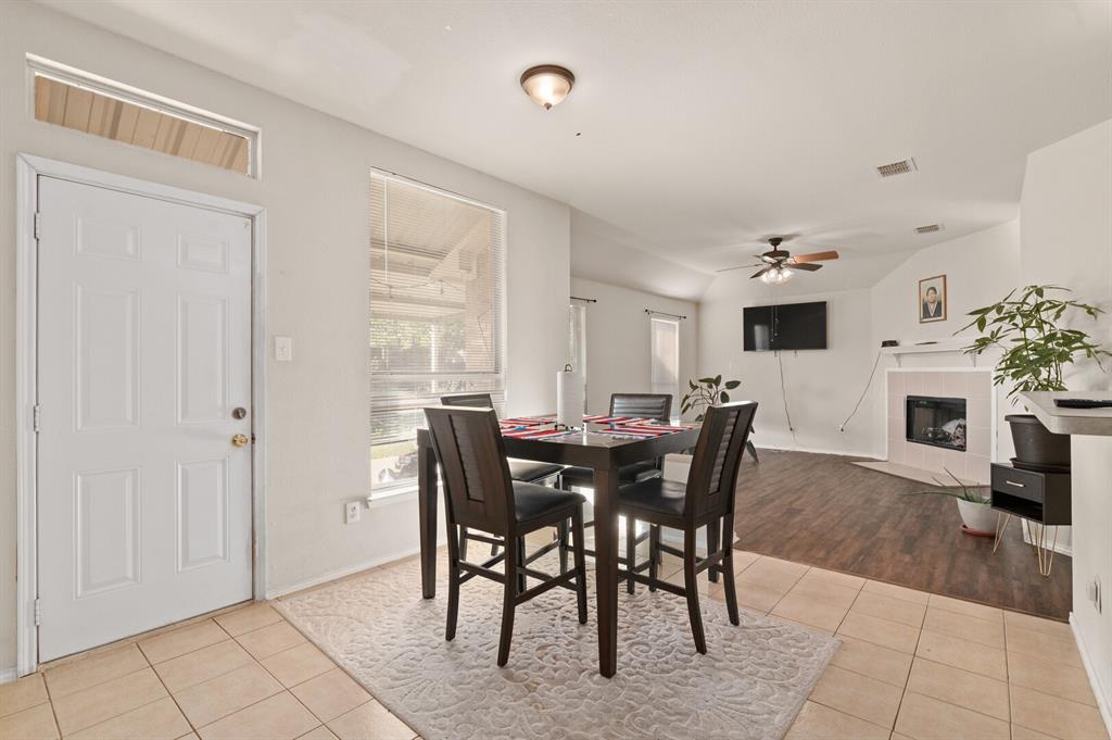 1024 Cove Hollow Drive, Cedar Hill, TX 75104
