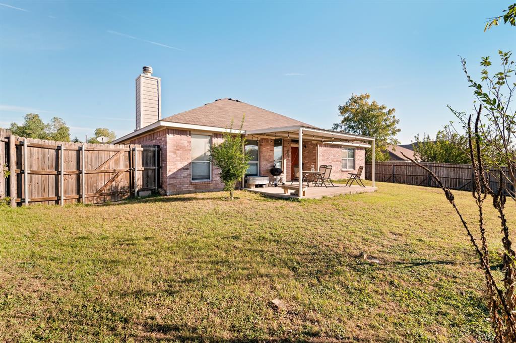 1024 Cove Hollow Drive, Cedar Hill, TX 75104