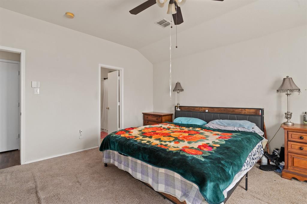 1024 Cove Hollow Drive, Cedar Hill, TX 75104