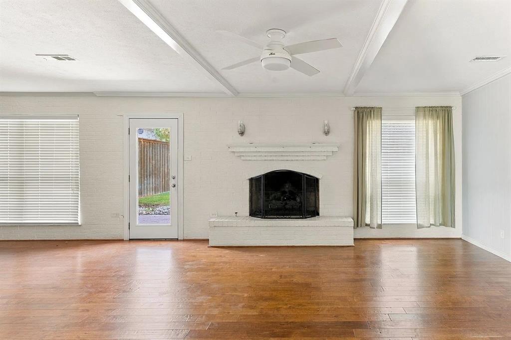 4015 Myerwood Lane, Dallas, TX 75244