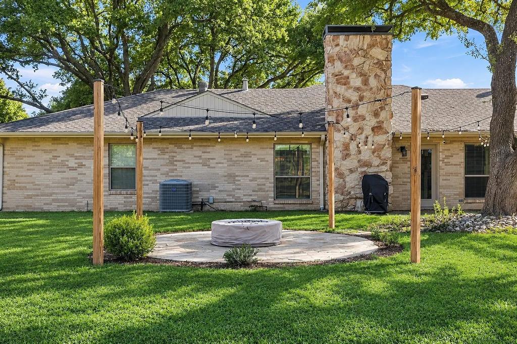 4015 Myerwood Lane, Dallas, TX 75244