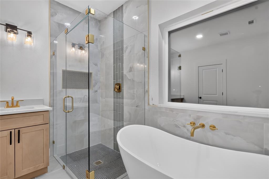 104 Goodknight Ranch Road, Trinidad, TX 75163