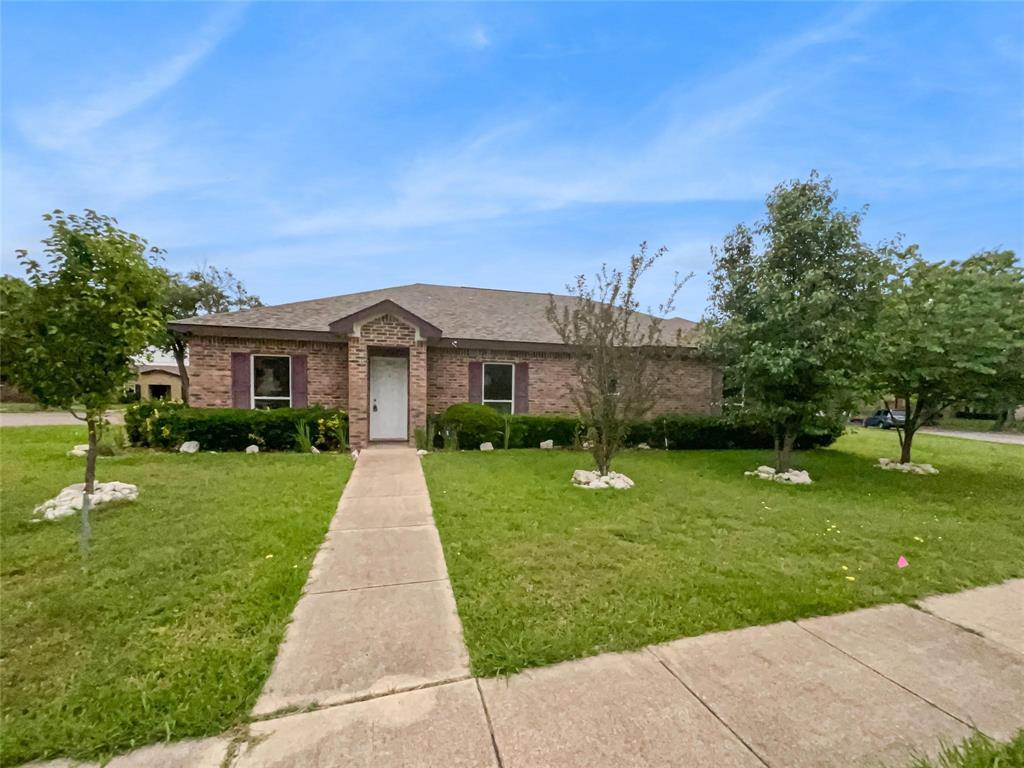 1822 Vine Drive, Garland, TX 75040