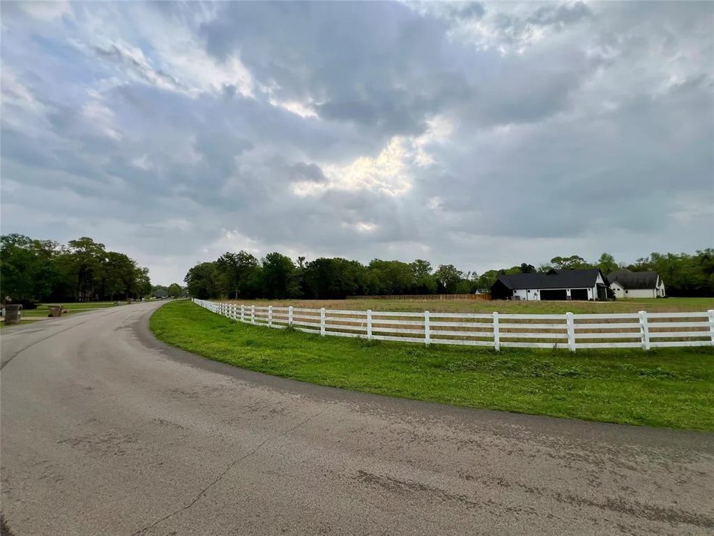 21079 Gatlinburg Road, Bullard, TX 75757