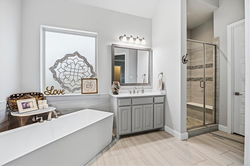 4520 Seney Drive, Rockwall, TX 75087