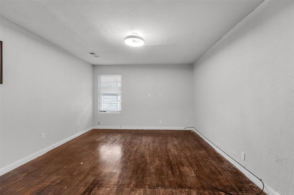 4426 S Ewing Avenue, Dallas, TX 75216