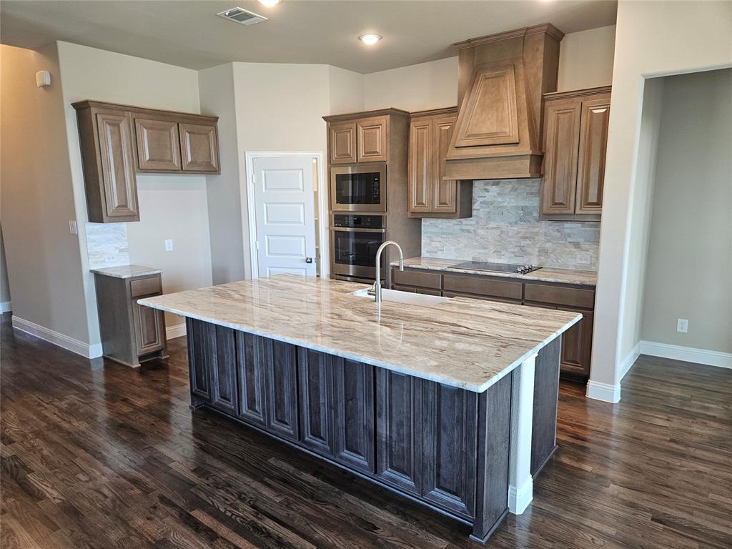 6315 Delacroix Drive, Royse City, TX 75189