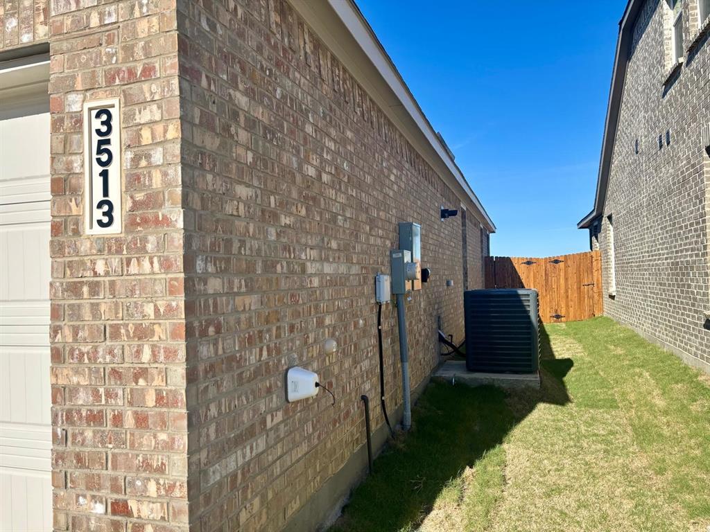 3513 Fox Valley Lane, Crandall, TX 75114