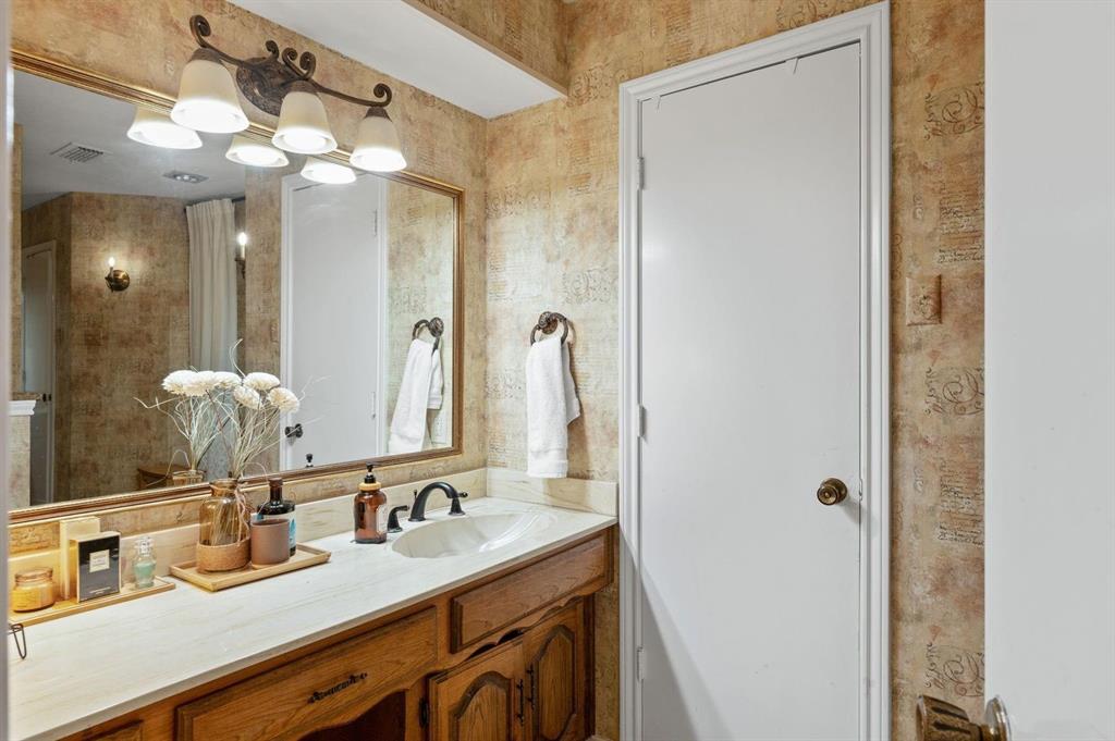 621 Harvest Glen Drive, Richardson, TX 75081