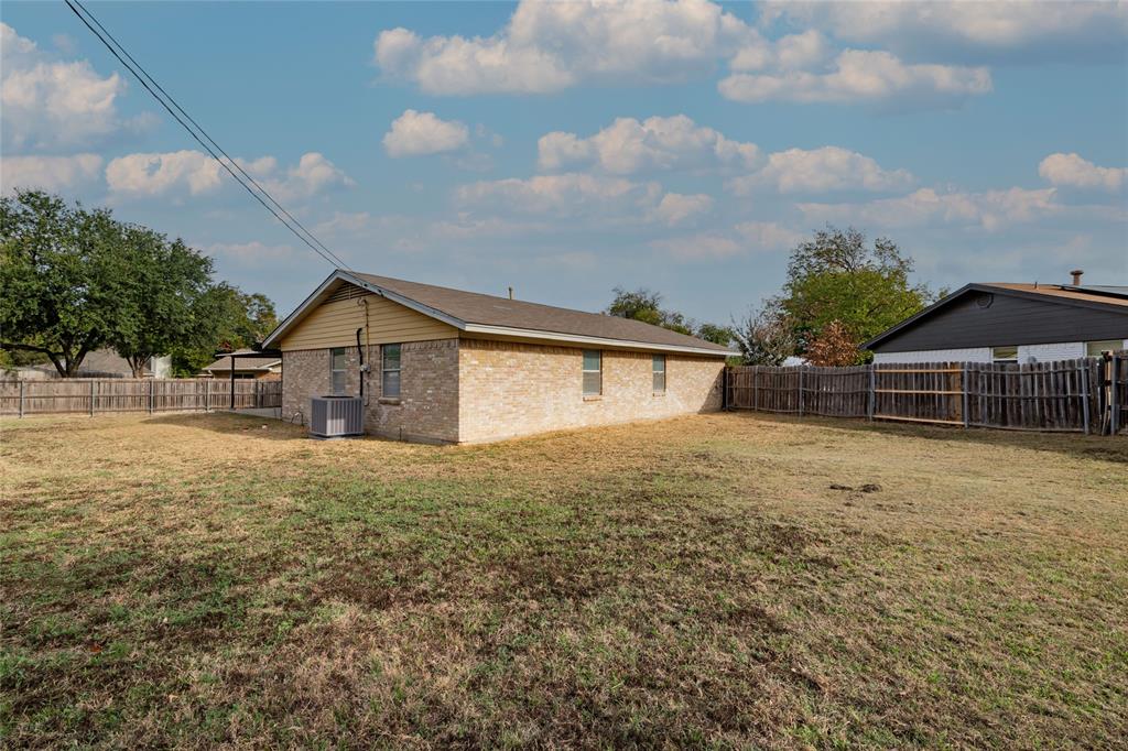 3934 Wind River Court, Irving, TX 75062