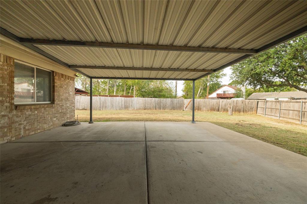 3934 Wind River Court, Irving, TX 75062