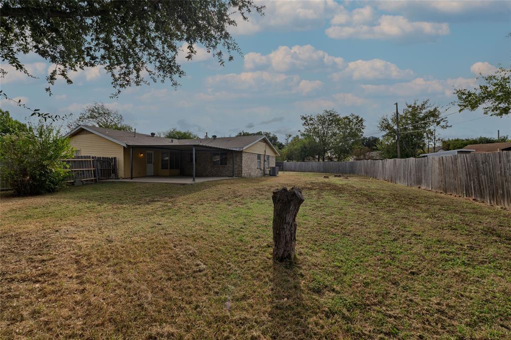 3934 Wind River Court, Irving, TX 75062