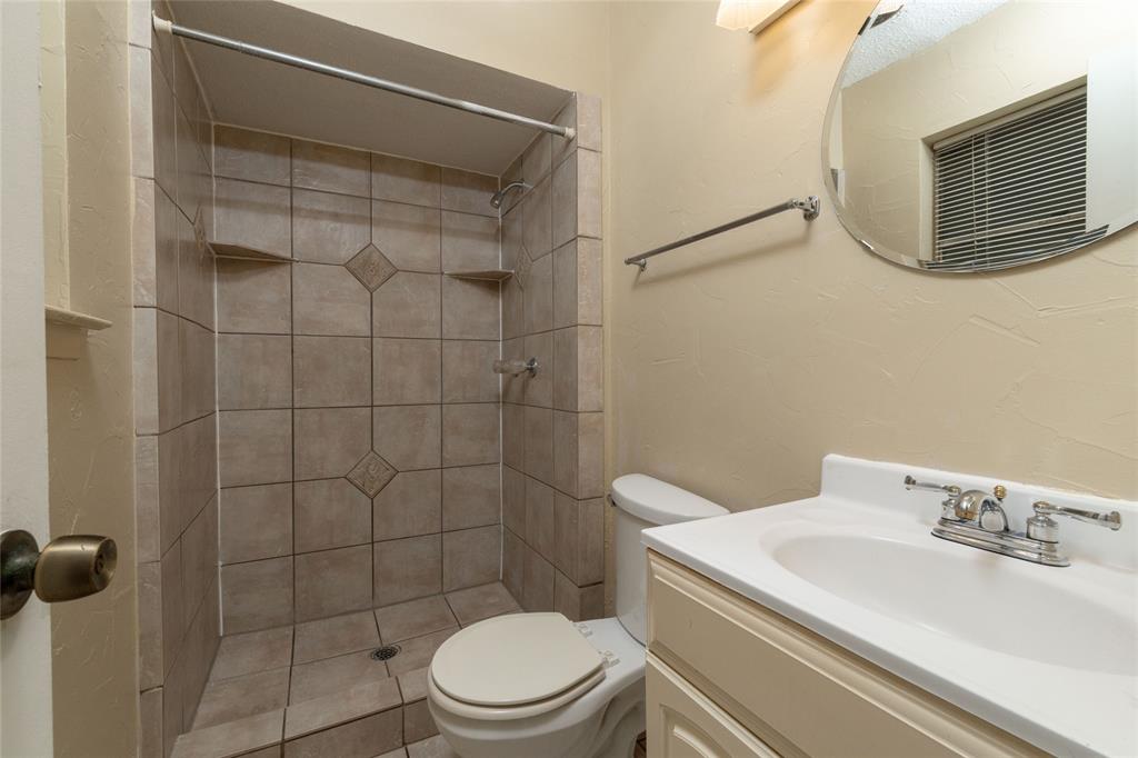 3934 Wind River Court, Irving, TX 75062