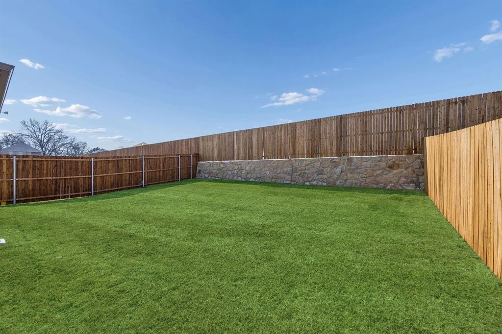 Covered Patio in the Willow home plan – REPRESENTATIVE PHOTO