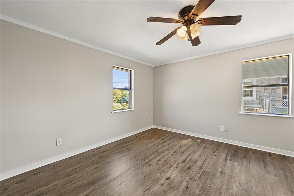 2367 Royal Drive E, Chandler, TX 75758 2367 Royal Drive E, Chandler, TX 75758