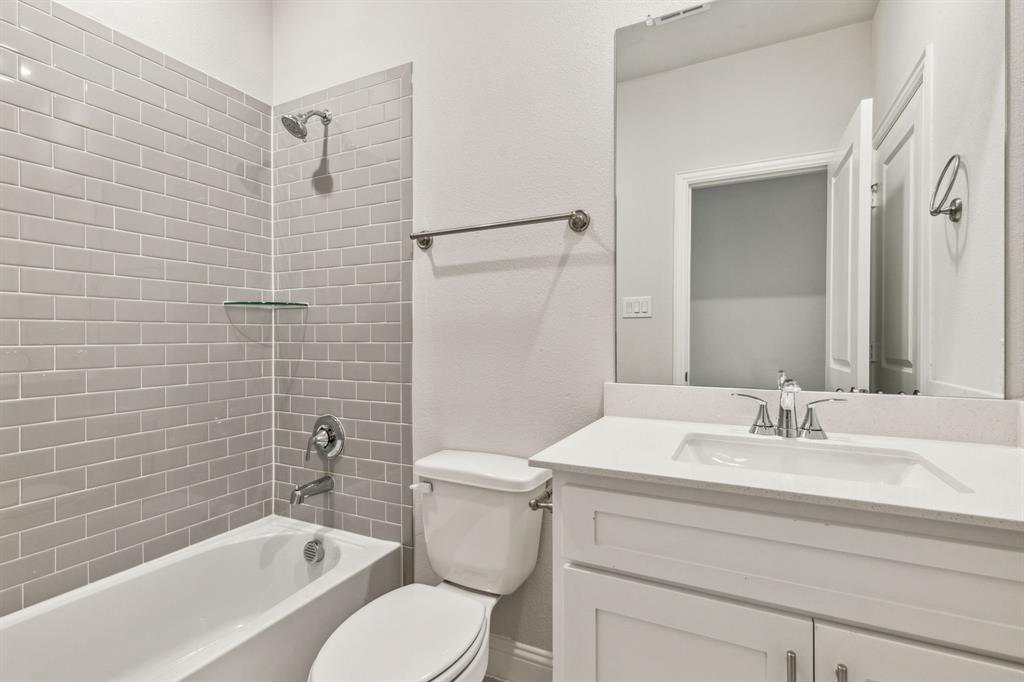 901 Portina Drive, Anna, TX 75409