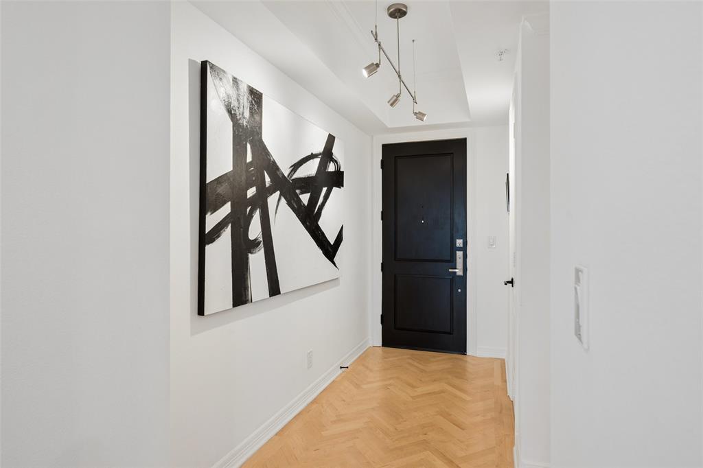 3401 Lee Parkway, #1008, Dallas, TX 75219