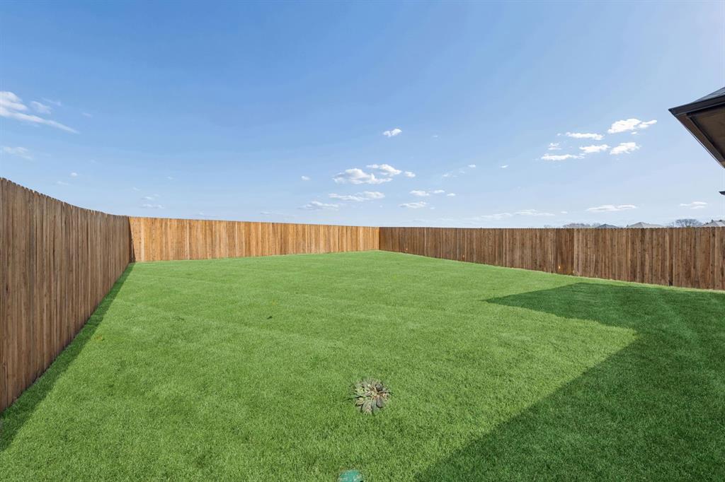 Covered Patio in the Oak II home plan – REPRESENTATIVE PHOTO
