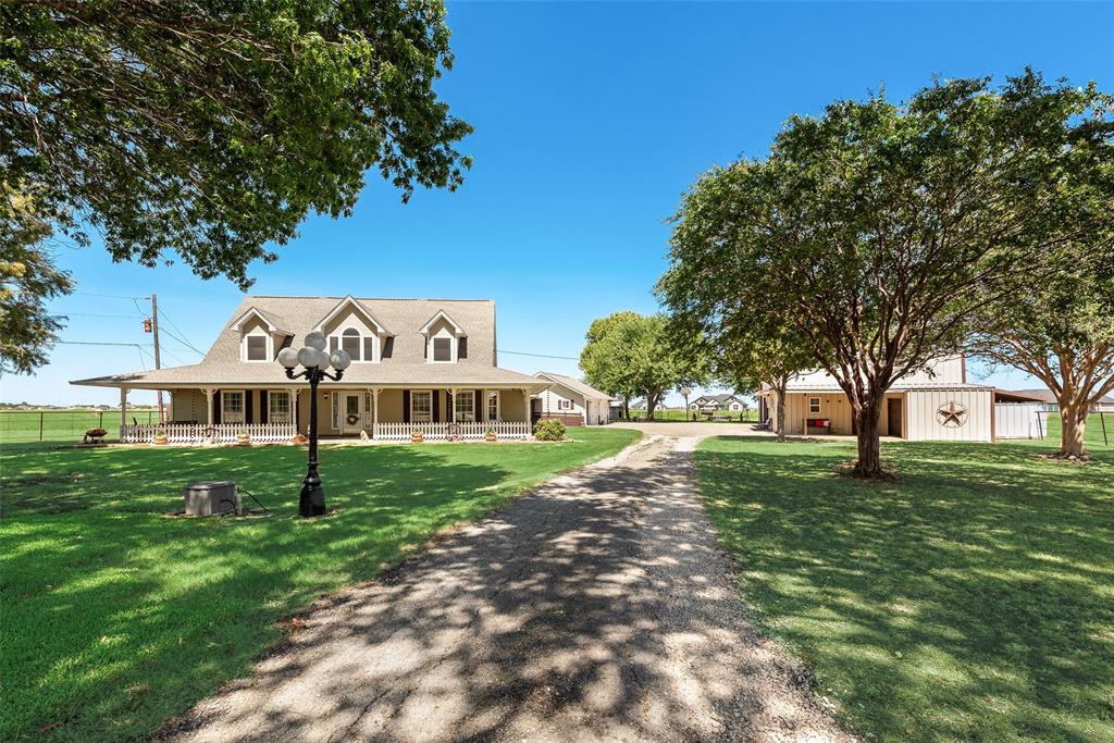 2411 W Fm 813, Palmer, TX 75152