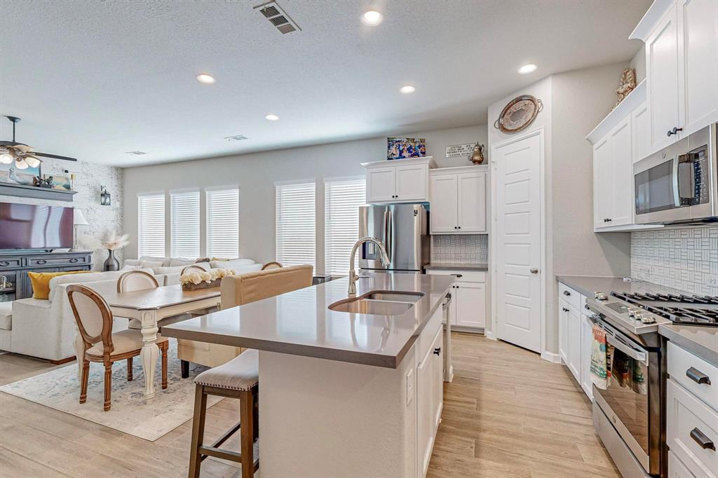 2308 Kirkstall Way, Forney, TX 75126