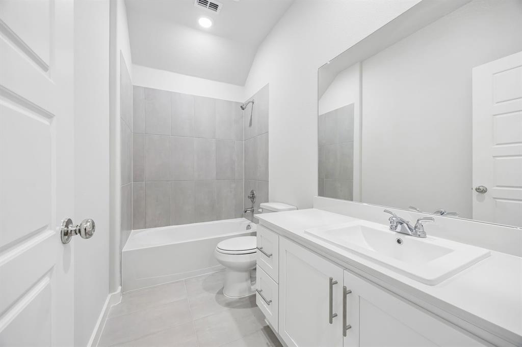 Secondary bathroom in the Heisman – REPRESENTATIVE PHOTO