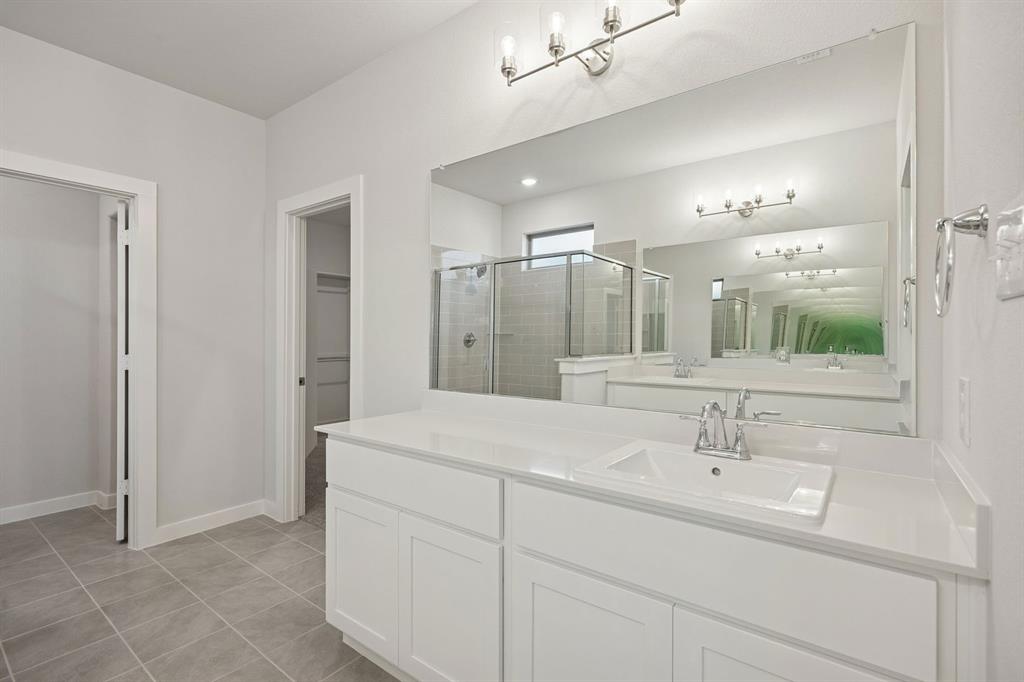 Primary Bathroom in the Wimbledon home plan – REPRESENTATIVE PHOTO