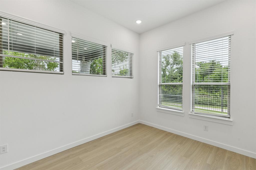 Primary Sitting Room in the Da Vinci II home plan – REPRESENTATIVE PHOT
