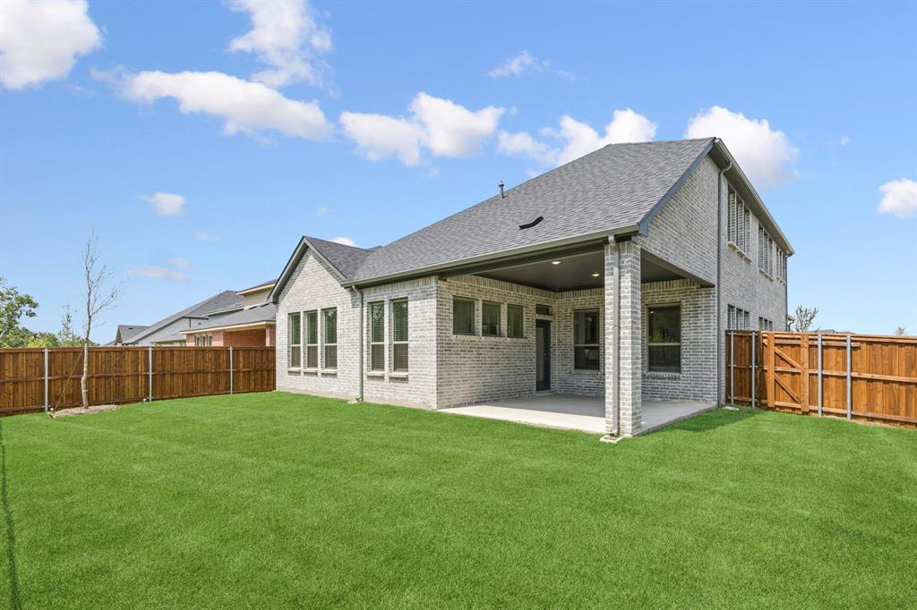 Covered Patio in the Da Vinci II home plan – REPRESENTATIVE PHOTO