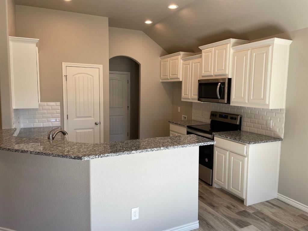 3314 Windcrest Drive, Granbury, TX 76049 3314 Windcrest Drive, Granbury, TX 76049