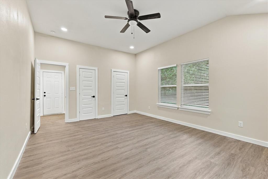 4938 Bartlett Avenue, Dallas, TX 75216 4938 Bartlett Avenue, Dallas, TX 75216
