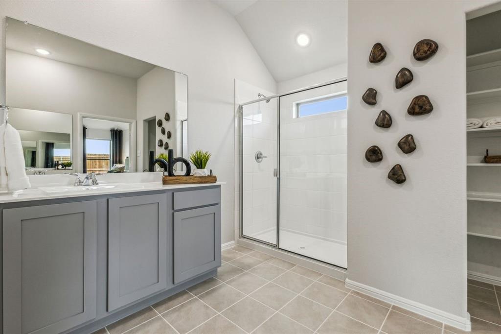 Primary Bathroom in the Turquoise home plan – REPRESENTATIVE PHOTO