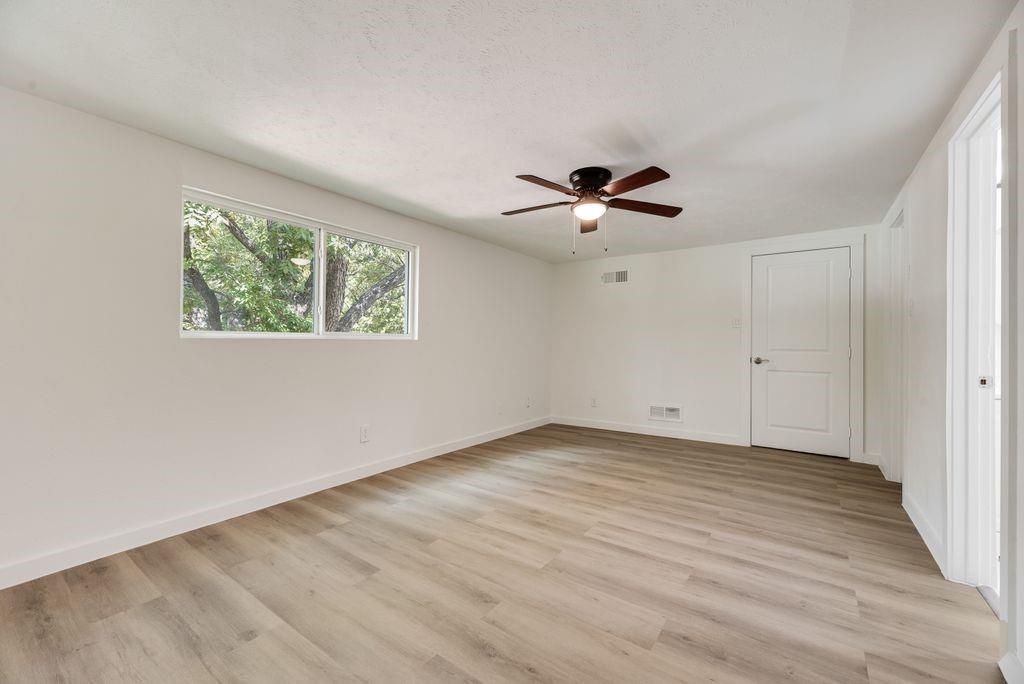 5614 University Hills Boulevard, Dallas, TX 75241